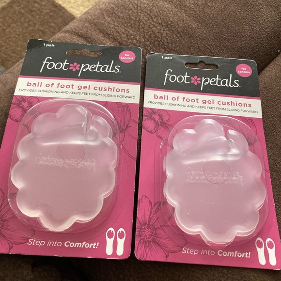 NWTS Foot Petals 2 Sets - Picture 1 of 5